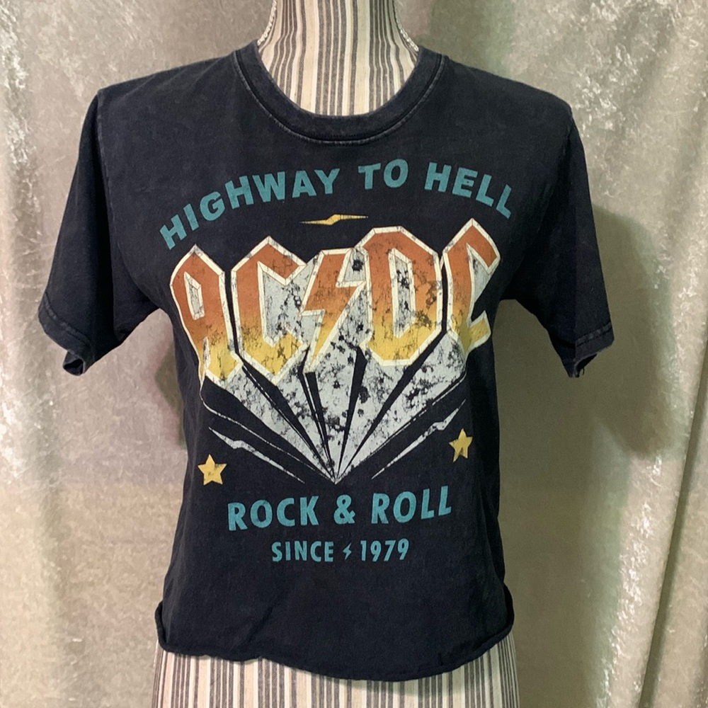 AC/DC Highway to Hell Album Logo Raw Hem Crop Short Sleeve T Shirt size S